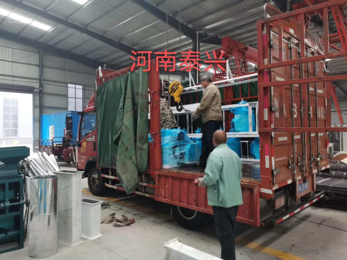 熱烈慶祝商丘客戶的面粉機械成功裝車